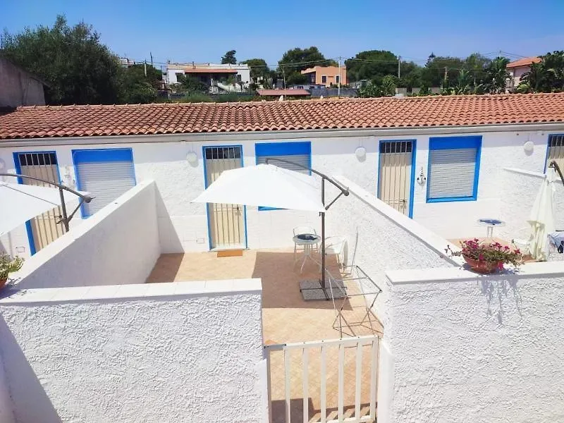 Al Meriggio Apartments Brucoli